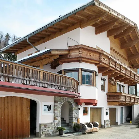아파트 Ferienwohnung Im Zillertal 210w *